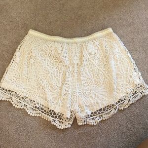 Mossimo lace shorts